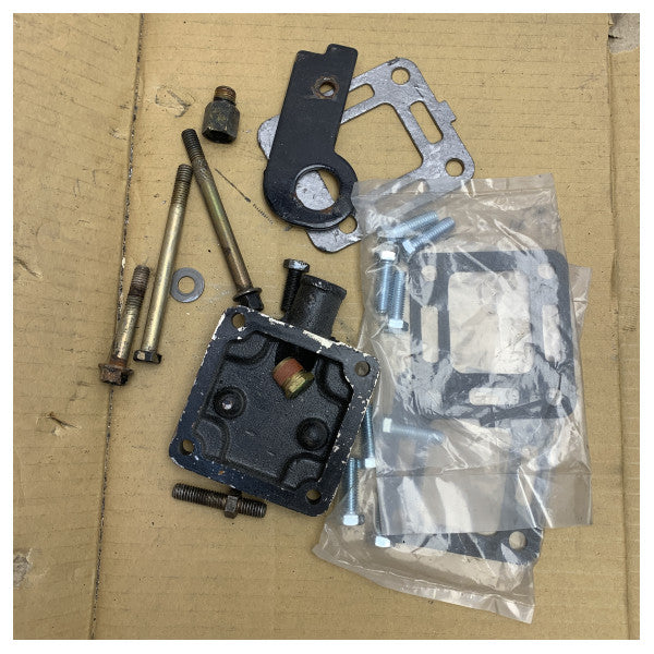 Barr Marine Mercruiser Engine Manifold 4 -Cylinder - 23940511