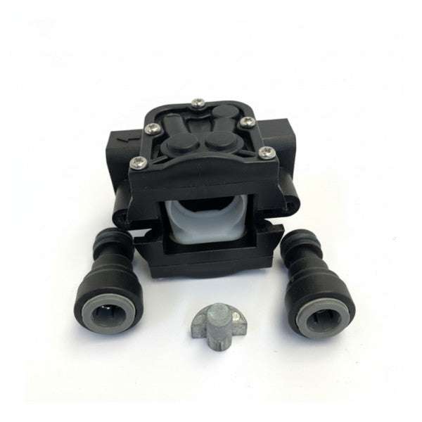 Pompe Flojet 20908033A avec connecteurs John Guest