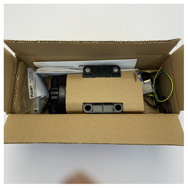 Flojet 600D3722E1 Диафрагмена помпа 230V 4.2L/мин 30 PSI