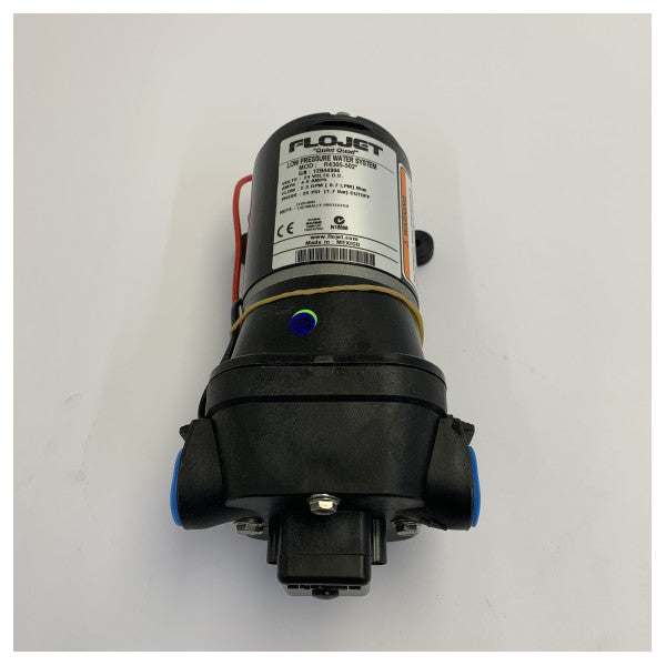 Pompe à eau douce Flojet 24V 8,7 LPM - 25 Psi - Autoclave - R4305502A