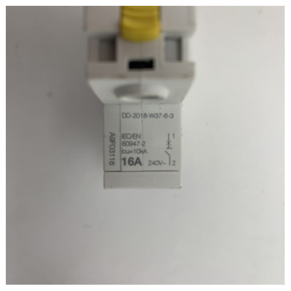 Schneider Electric A9F03116 16A 240V морський клас автоматичний вимикач