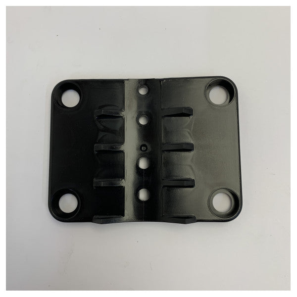 Пластмасова монтажна скоба Flojet за помпи HP за шперплат - 11028007