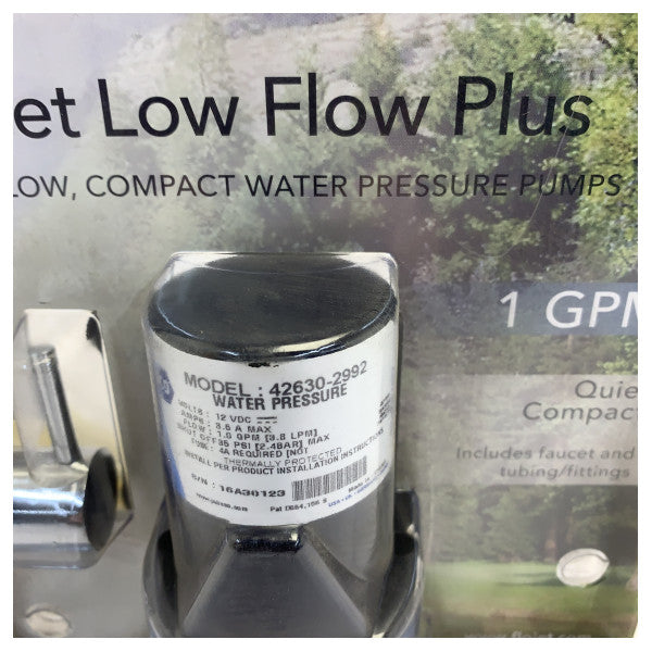 Flojet PAR-Max 1 Plus - 42630-3992 - 12V marin vattentryckspumpkit med kran