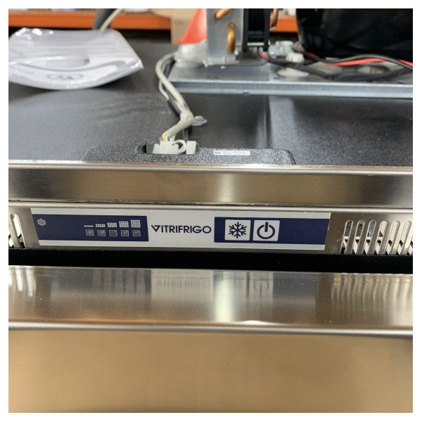 Vitrifrigo DW70 70L Sea Drawer Marine Refrigerator 12/24V コンプレッサー冷蔵庫