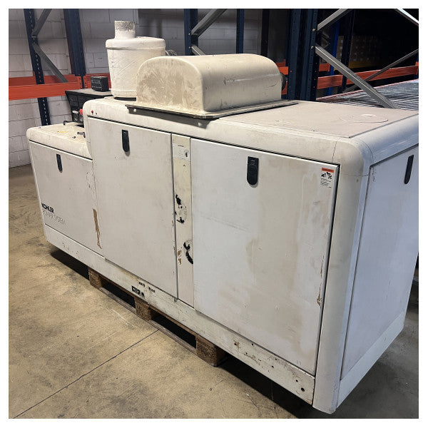 Generador de diesel marino Kohler Usado 125EFOZ 1500 RPM | 125 kW | 50 Hz | 220/380V