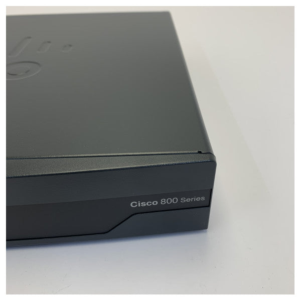 CISCO C881-K9 - Cisco 880 Series Integrated Services Routers