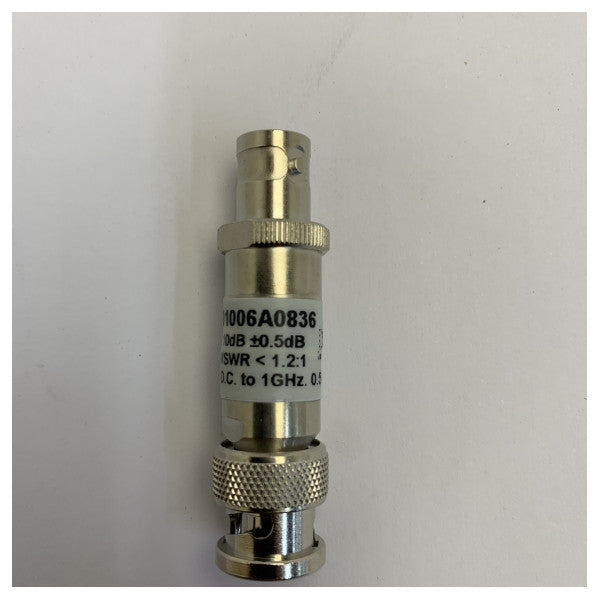Telegärtner RFアッテネータ BNC M/F 10dB 50Ω 2GHz 0.5W - J01006A0836