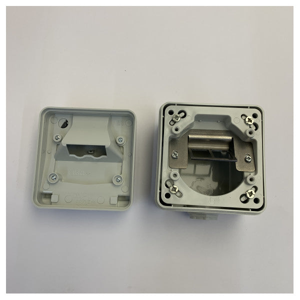 ET-25023V2 Custodia elettrica da montaggio a superficie IP44 per 2 connettori Keystone