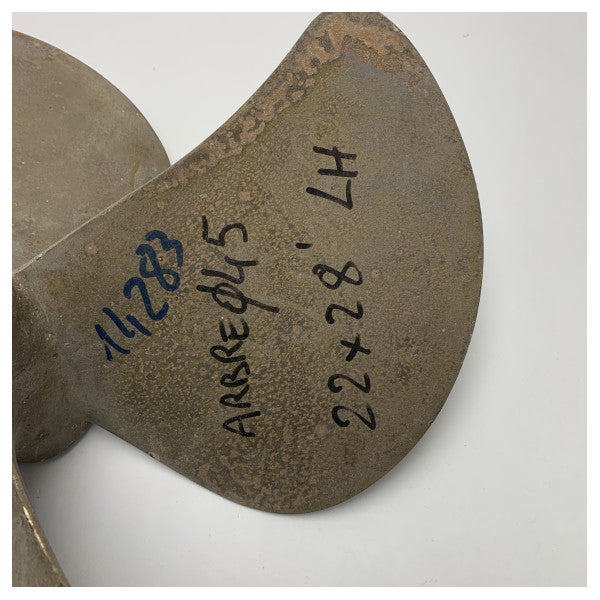 BRUKT Eliche Radice 22 x 28 tommer 4-blad propell LH diameter aksel 45 mm