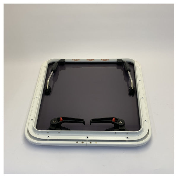 Lewmar Low Profile Hatch 658 x 629 mm - marco blanco, acrílico gris - 30252100