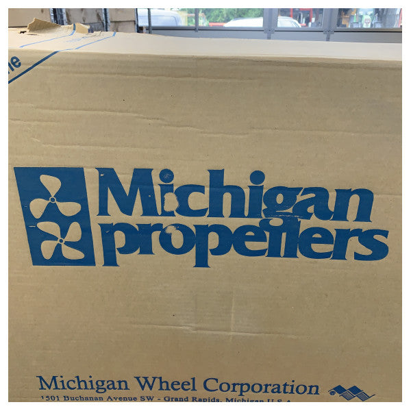 Michigan Propellers 3-bladet messingpropel GL352 24x22 RH 40 mm - 668404