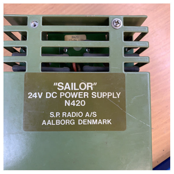 Sailor N420 Marine strømforsyningsenhet - brukt