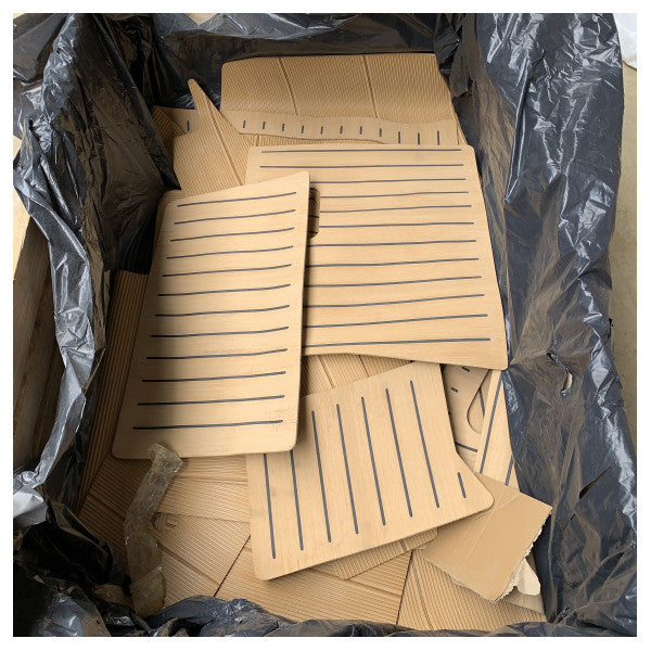 Quicksilver Activ 675 SunDeck Flexiteak Teakdäckskit - 2371568