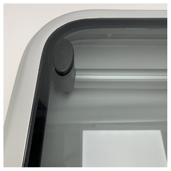 Niskoprofilowa przesuwna pokrywa otwierająca łódź z serii aluminium Goiot - 2070759