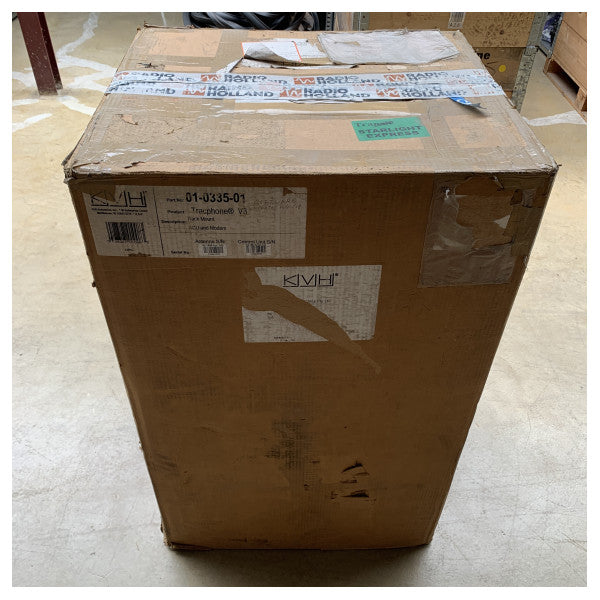 نظام الأقمار الصناعية البحرية KVH TracPhone V3 Silver VSAT للتواصل الموثوق للسفن