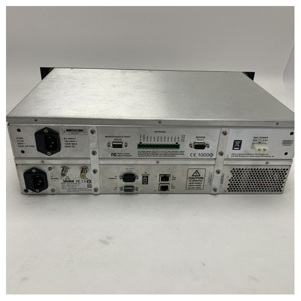 نظام الأقمار الصناعية البحرية KVH TracPhone V3 Silver VSAT للتواصل الموثوق للسفن