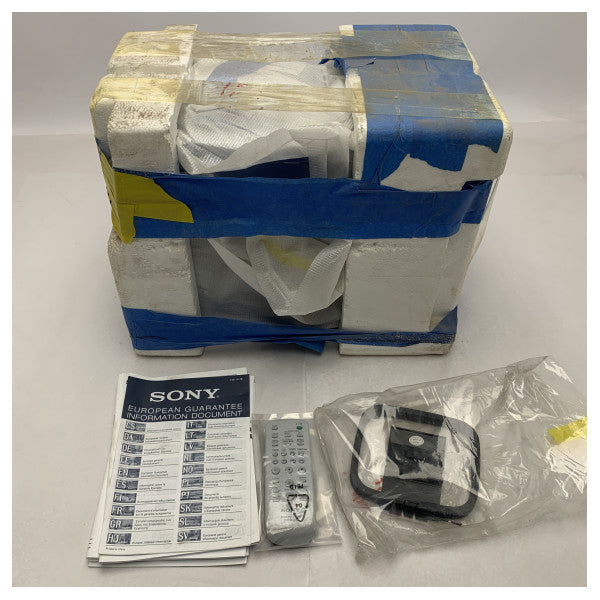 Sony CMT-GPX7 Mini Hi-Fi Marine Audio System - Kompakti, kestävä ja korkealaatuinen äänentoisto veneisiin.