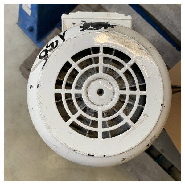 Gianneschi marin kylpump DG Emerg. BT311V/90L-4 V1 - hållbar saltvattenresistent nödkylningslösning