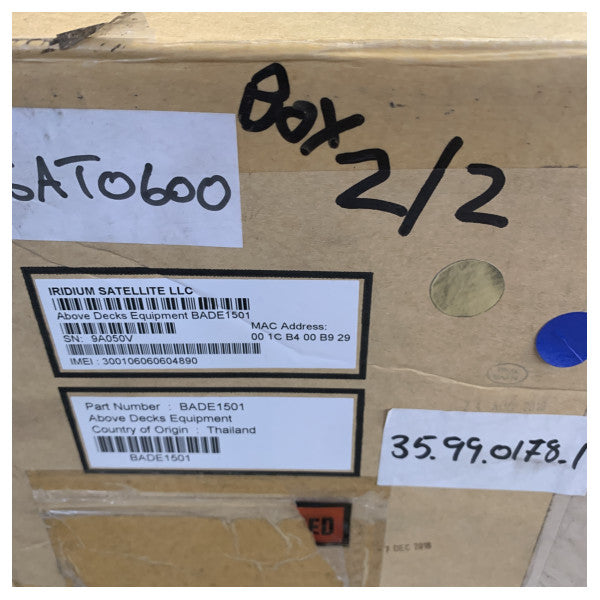 نظام الاتصال بهوائي قمر صناعي متعدد الاتجاهات إيريديوم بايلوت