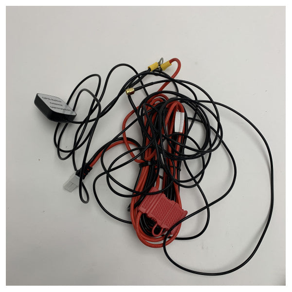 Hytera MD785G(UHF) Digital-Trunking-Radio mit GPS für zuverlässige maritime Kommunikation