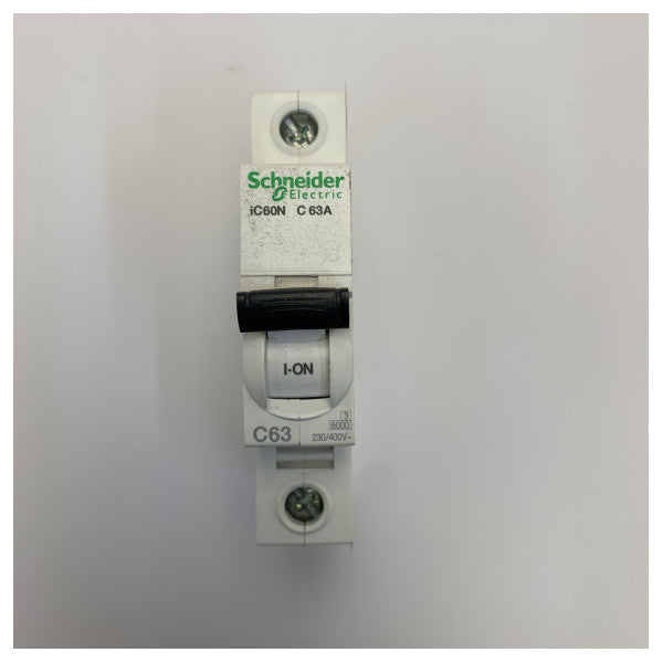 قاطع الدائرة Schneider Electric Acti9 iC60N C63A MCB