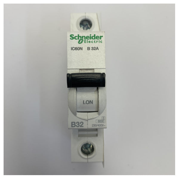 Schneider Electric iC60N B32A 回路ブレーカー - 2極 32A