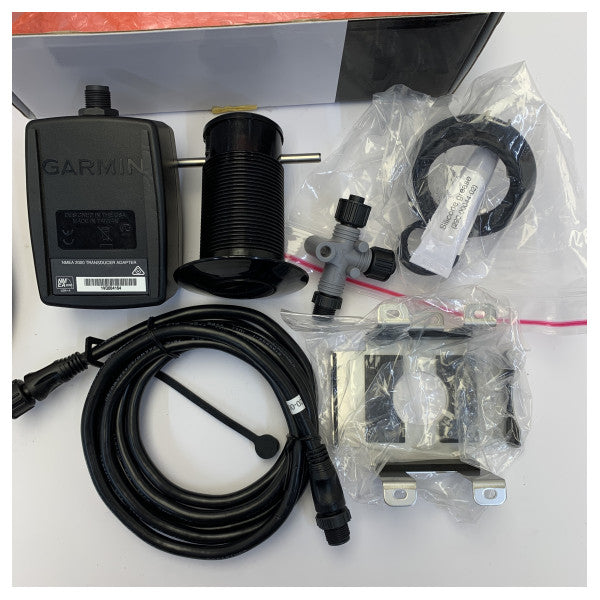Transductor de profundidad y temperatura pasacascos Garmin GDT 43
