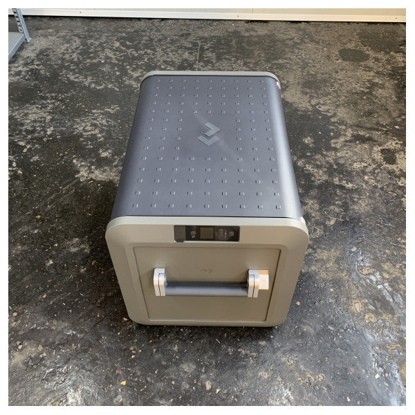 Dometic Réfrigérateur et congélateur portable CFX5 55IM avec machine à glaçons - 55L