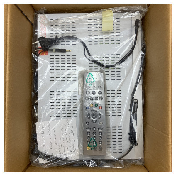 Humax VACI 5300+ Marine-Satellitenempfänger - zuverlässiges digitales TV-Signal für Boote und Yachten