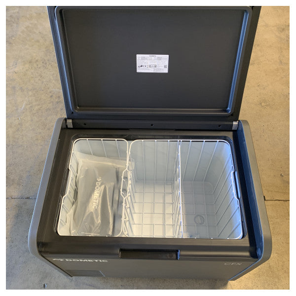 Dometic CFX5 55L Tragbarer Kompressor-Kühler 55L - Leistungsstarker Kühlschrank-Gefrierschrank 12/24/230V