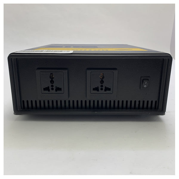 محول الطاقة ذو الموجة الجيبية Vetus IV060012 12V 600W 230V