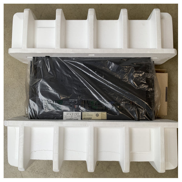 Hatteland JH23T02MMD 23 inch multifunctional marine display