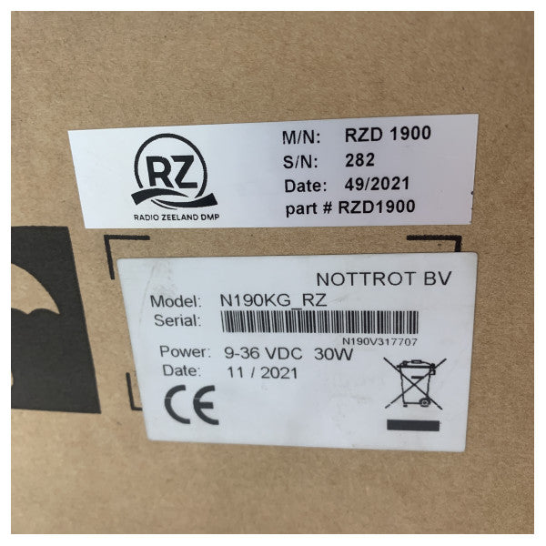 Radio Zeeland RZD1900 19-calowy wyświetlacz radarowy szklany z mostem