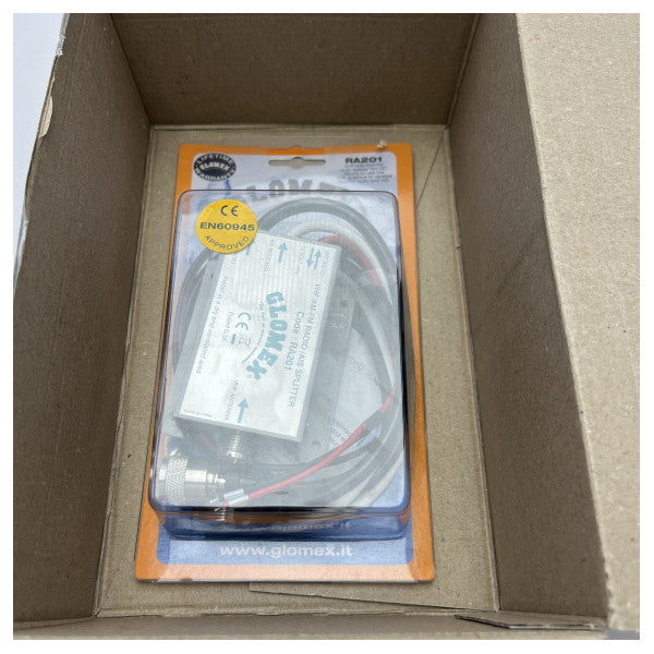 Divisor de rádio VHF AM FM da Glomex para uso marítimo - RA201 � Distribuidor de sinais durável e resistente às intempéries para barcos e navios