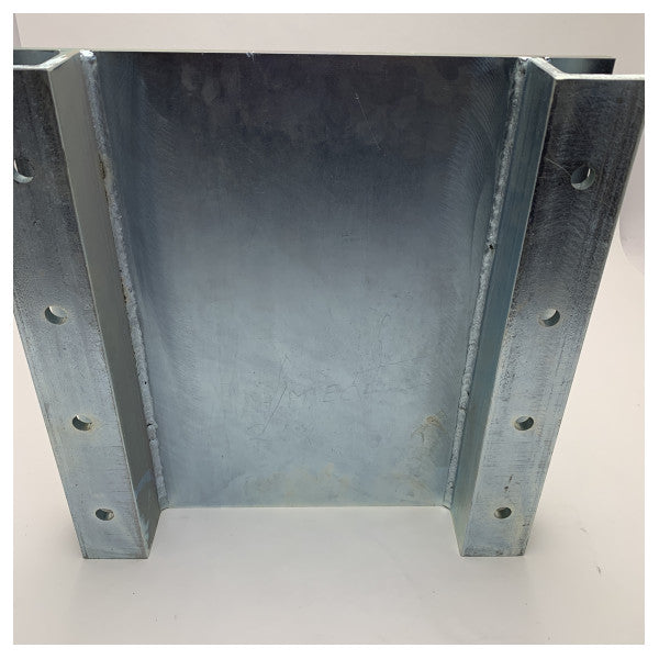 Furuno Basisplatte Universelle S-Band Radarplatte für FAR-2835S - 27MA10300