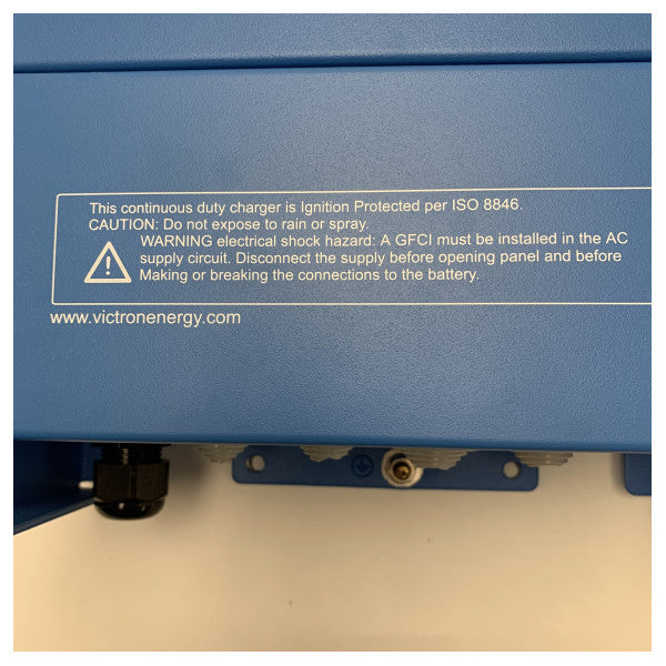 Victron Centaur 12/60 12V - 60A зарядно устройство за батерии 230V