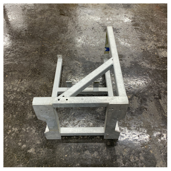 Hanse Yachts aluminium monteringspedestal for Fischer Panda 10000I generator