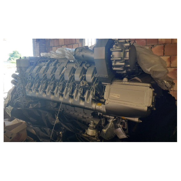 مجموعة محركات مزدوجة جديدة 2022 من سلسلة MTU 4000 16V4000M90 مع دفع Kamewa JET