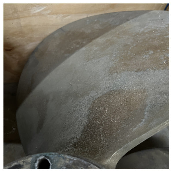 Hélice Nibral de 4 palas y 820mm de diámetro para motores marinos