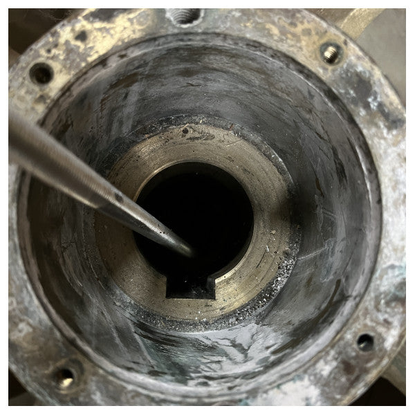 Hélice Nibral de 4 palas y 820mm de diámetro para motores marinos