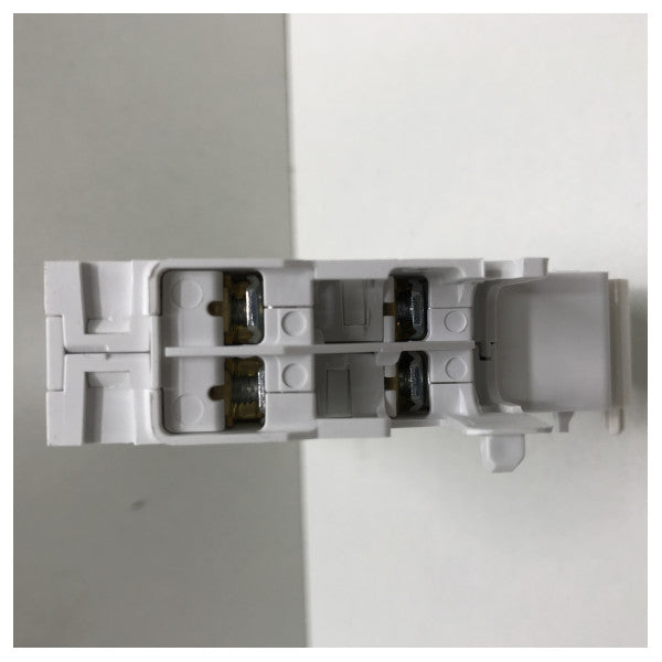 Schneider Electric Módulo de Interruptor de Control Remoto 12-24V AC/DC para Aplicaciones Marinas - A9N26948