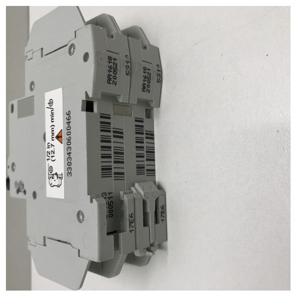 Disjoncteur miniature Schneider Electric C60 2 pôles 15A pour la sécurité électrique marine