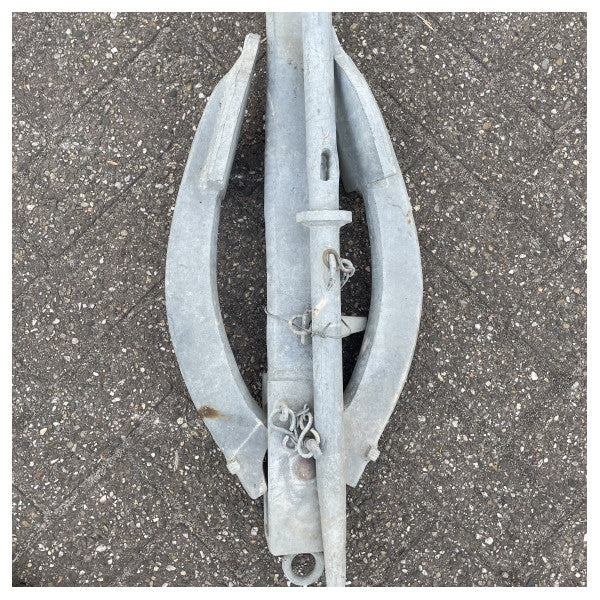 サンギネティ・アドミラルティ・アンカー 35 KG 亜鉛メッキ折りたたみ式