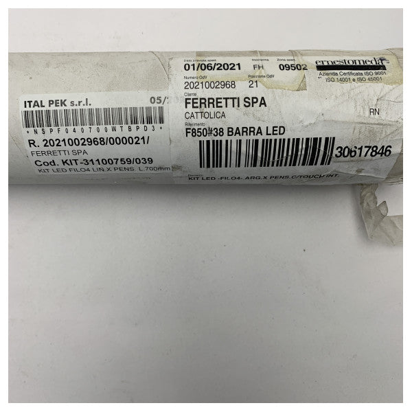 Світлодіодна кухонна стрічка 700 мм для морського середовища - енергоефективне та довговічне рішення для освітлення - KIT-31100759/03