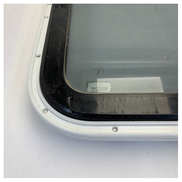 Вікно Trend Marine White Aluminium Coated з відкриттям 875 x 515 мм