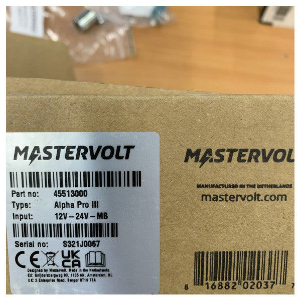 Regulador de Carga da Bateria Mastervolt Alpha Pro III - 45513000