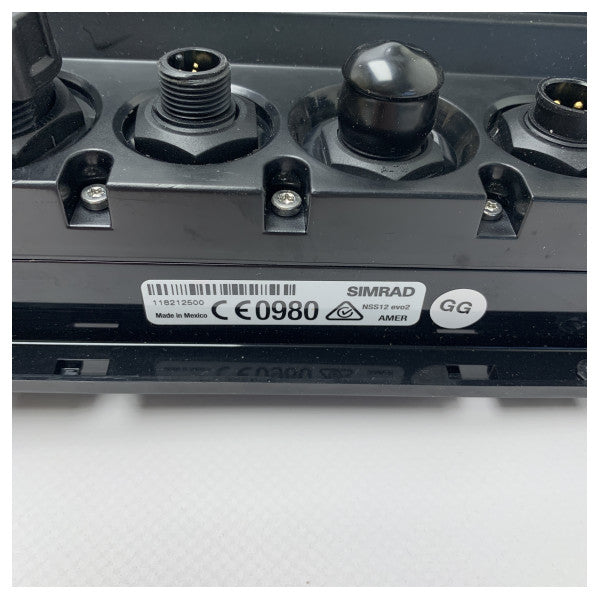 Simrad NSS12 EVO2 12-инчов мултифункционален картограф - 000-11193-001