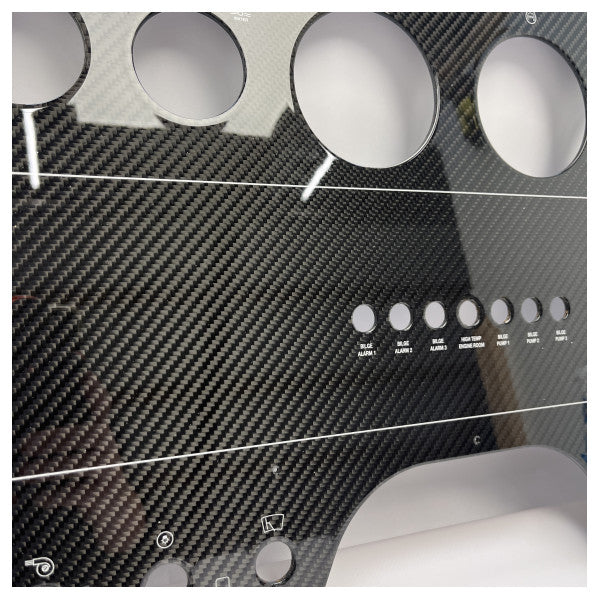 Original Riva schwarzes Carbon Armaturenbrett für Motorinstrumente und 12-Zoll Plotter - 407325