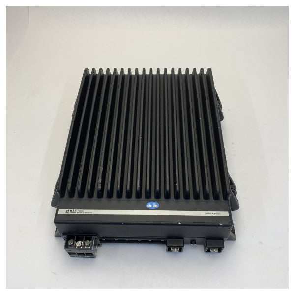 Sailor TU5150 150W Sarja 5000 MF/HF Meriviestintäyksikkö