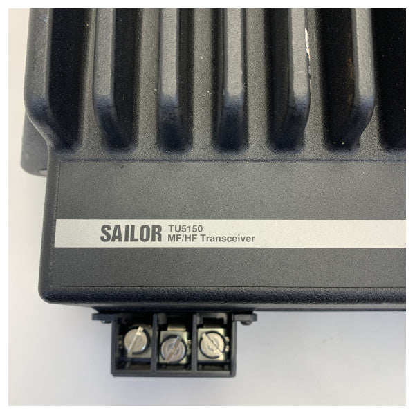 Sailor TU5150 150W Sarja 5000 MF/HF Meriviestintäyksikkö